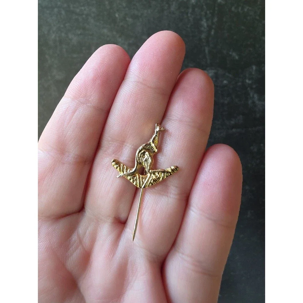 Kangaroo On Boomerang Gold Tone Metal Stick Pin Vintage READ Description